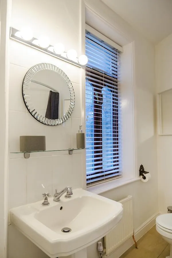 St John'S Cottage - Simple2Let Serviced Apartments Halifax